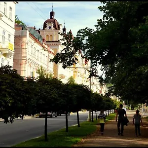 Hlavni Apartment